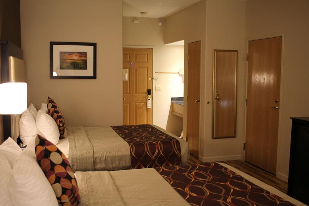 Best Western Plus Des Moines West Inn & Suites Clive Eksteriør bilde
