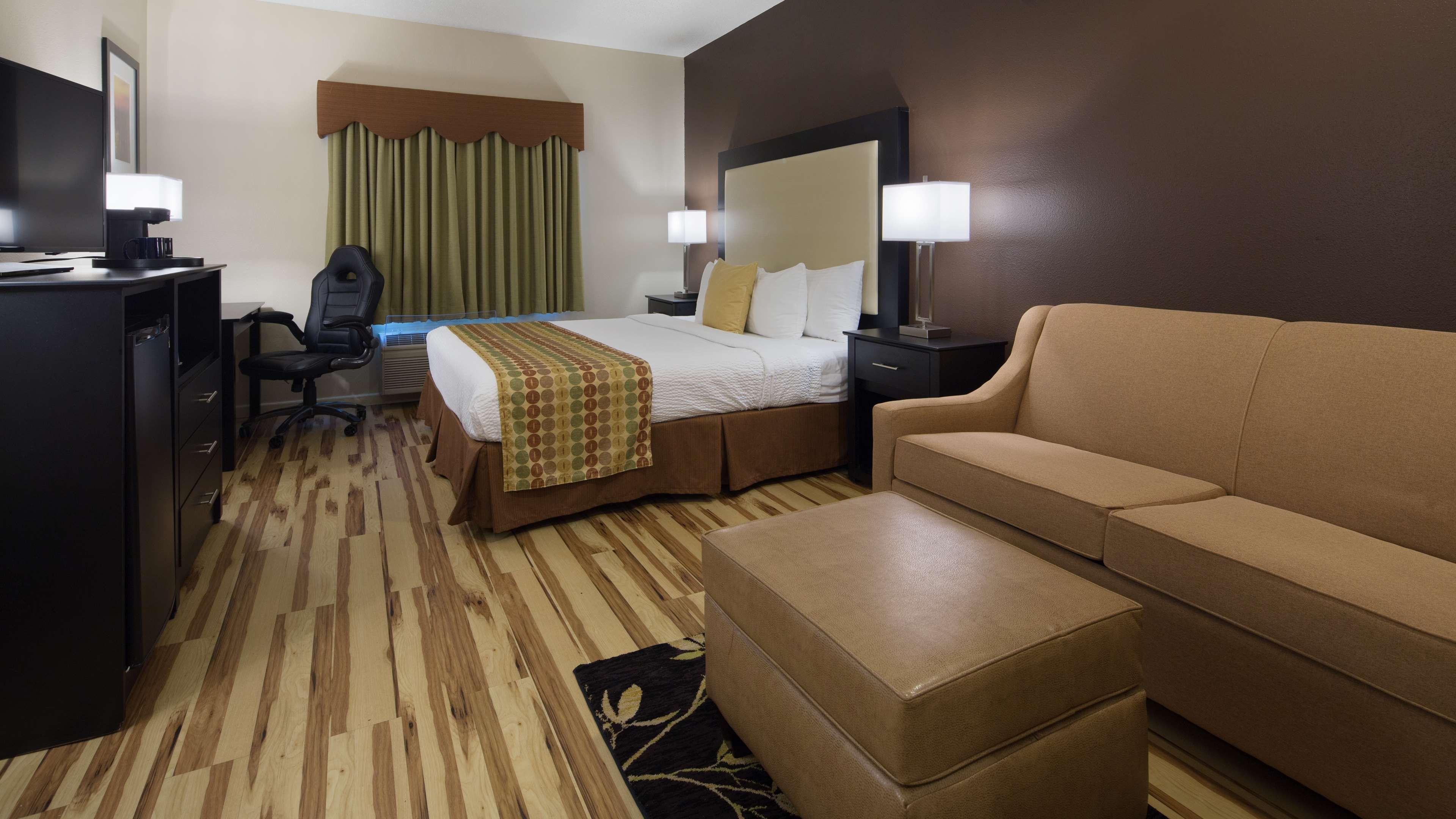 Best Western Plus Des Moines West Inn & Suites Clive Eksteriør bilde