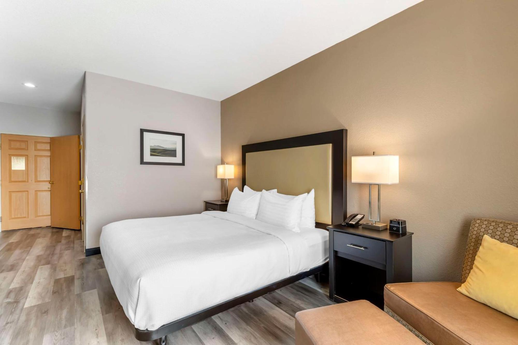 Best Western Plus Des Moines West Inn & Suites Clive Eksteriør bilde